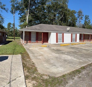 45147 Durbin Road Apt 4